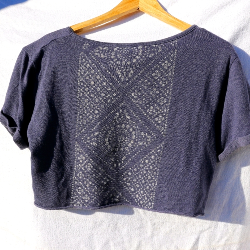 Vintage Obey Propaganda Crop Top with stencil